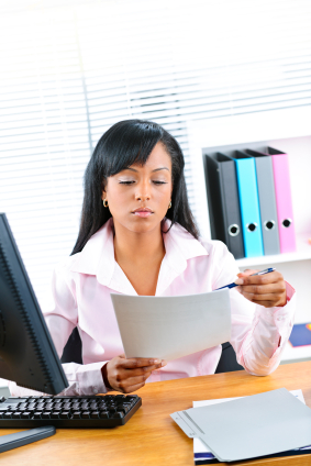 woman at computer reading--iStock_000015237248XSmall.jpg